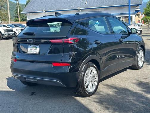 2023 Chevrolet Bolt EUV FWD LT