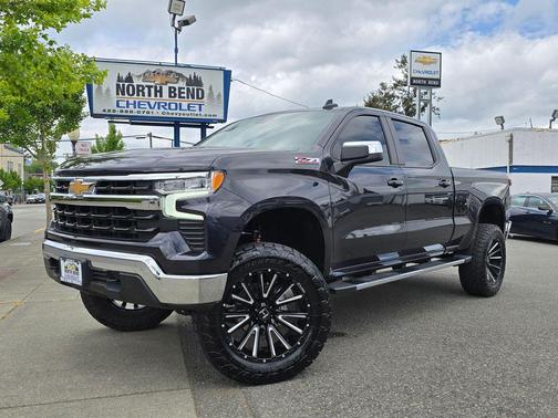 Dark Ash Metallic 2022 Chevrolet Silverado 1500 LT