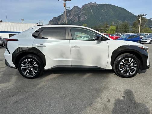 2023 Toyota bZ4X XLE