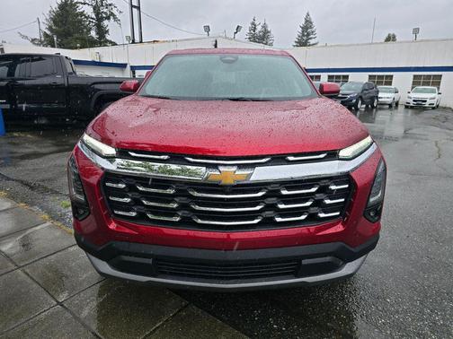 Radiant Red Tintcoat 2026 Chevrolet Equinox 1LT