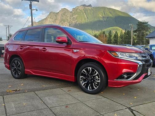 2018 Mitsubishi Outlander PHEV GT