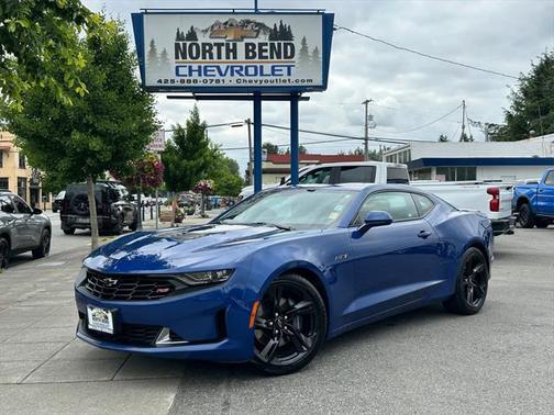 2021 Chevrolet Camaro RWD Coupe LT1
