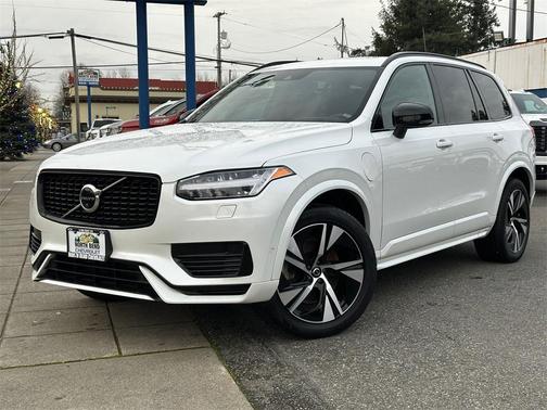 2022 Volvo XC90 Recharge Plug-In Hybrid T8 R-Design 7 Passenger