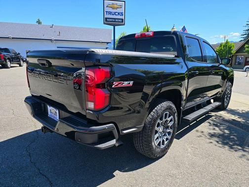 Black 2025 Chevrolet Colorado Z71