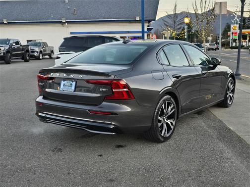 2025 Volvo S60 B5 Core