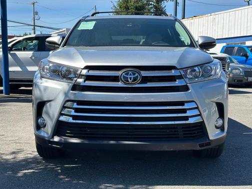 2017 Toyota Highlander Limited