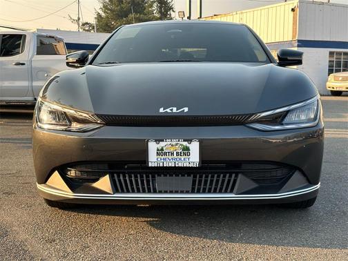 2023 Kia EV6 Light