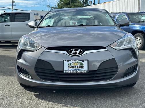 2015 Hyundai Veloster Base