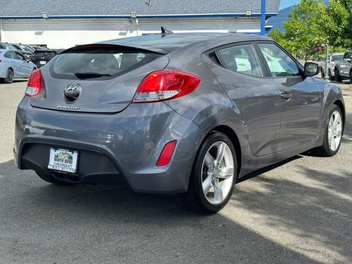 2015 Hyundai Veloster Base