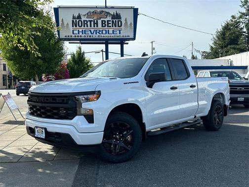 2025 Chevrolet Silverado 1500 Custom