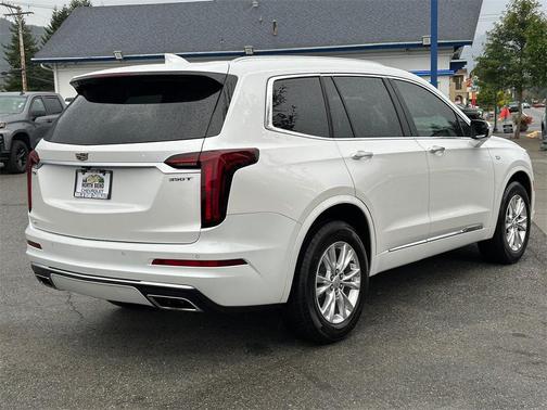 2024 Cadillac XT6 Luxury AWD