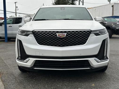 2024 Cadillac XT6 Luxury AWD