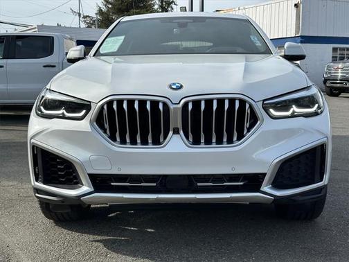 2022 BMW X6 xDrive40i