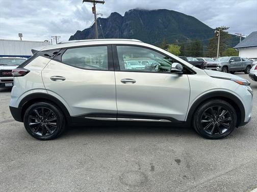 2022 Chevrolet Bolt EUV FWD Premier