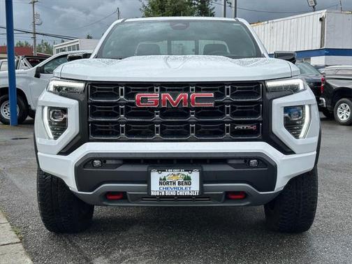 2023 GMC Canyon Base