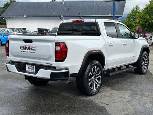 2023 GMC Canyon Base