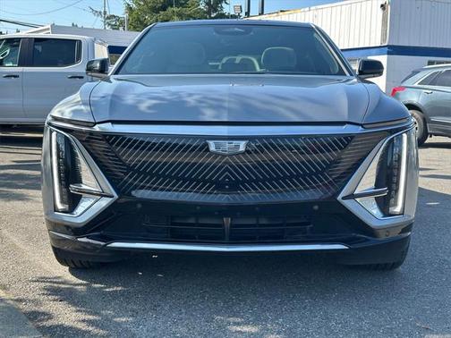 2024 Cadillac LYRIQ Luxury w/1SD