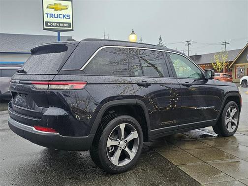 2024 Jeep Grand Cherokee 4xe Base