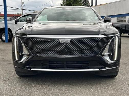 2024 Cadillac LYRIQ Tech w/1SA