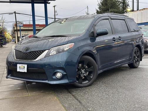 2011 Toyota Sienna SE