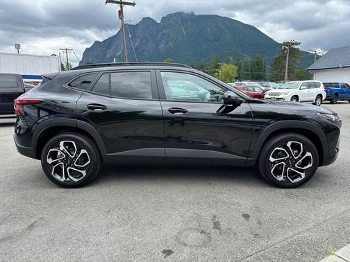 2025 Chevrolet Trax FWD 2RS