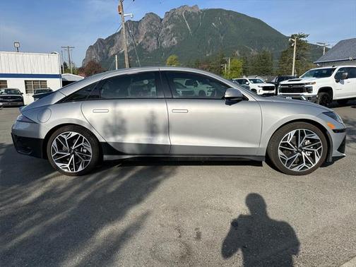 2023 Hyundai IONIQ 6 Limited