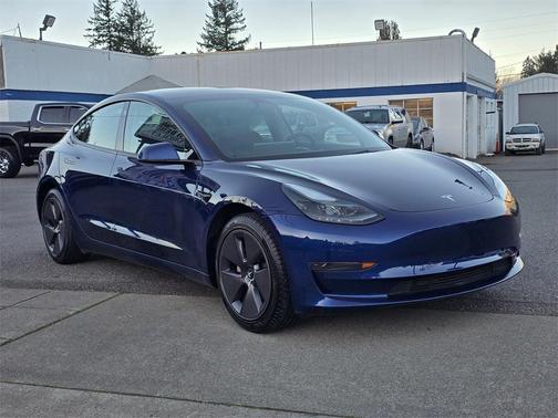 2023 Tesla Model 3 Standard Range