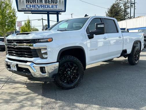 2025 Chevrolet Silverado 3500 LT