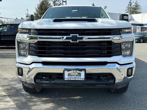 2025 Chevrolet Silverado 3500 LT