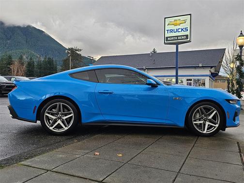 2024 Ford Mustang GT Premium