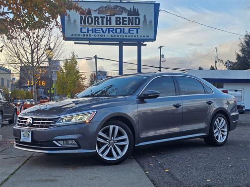 2017 Volkswagen Passat 1.8T SE w/Technology