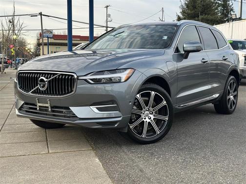 2019 Volvo XC60 Recharge Plug-In Hybrid T8 Inscription