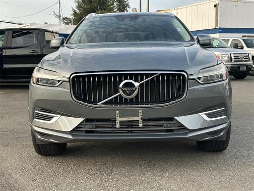 2019 Volvo XC60 Recharge Plug-In Hybrid T8 Inscription