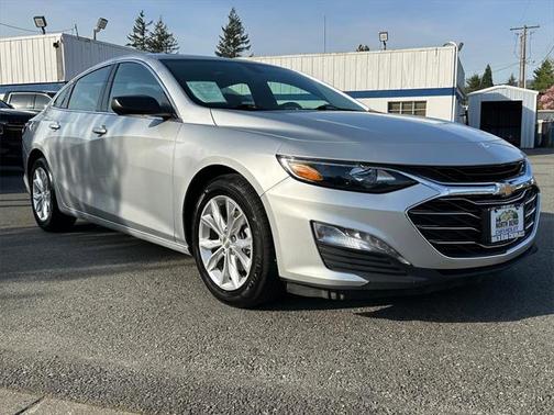 2022 Chevrolet Malibu FWD LT