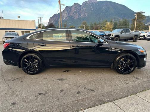 2020 Chevrolet Malibu FWD LT