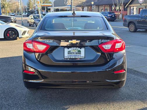 2017 Chevrolet Cruze LT