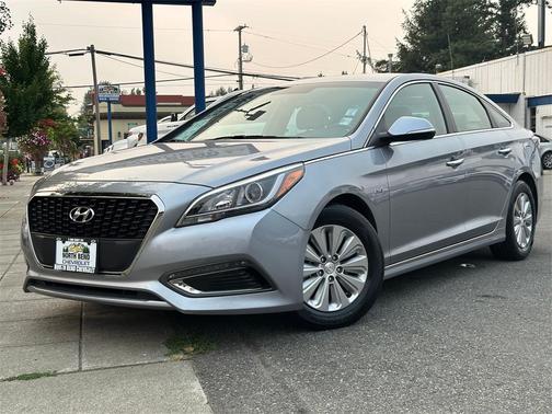 2016 Hyundai SONATA Hybrid SE