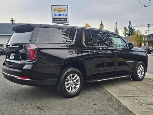 2026 Chevrolet Suburban LS