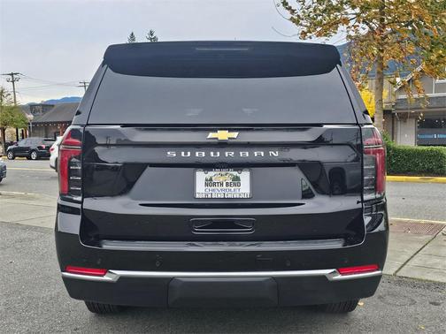 2026 Chevrolet Suburban LS
