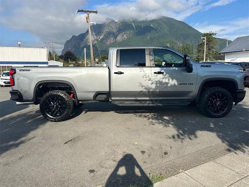 2026 Chevrolet Silverado 3500 LT