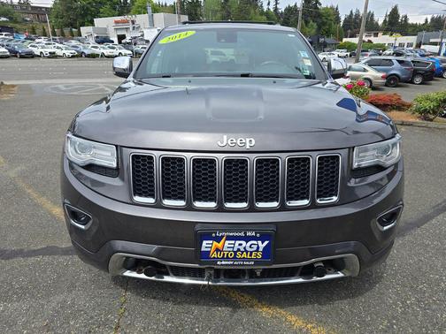 Granite Crystal Metallic Clearcoat 2014 Jeep Grand Cherokee Overland