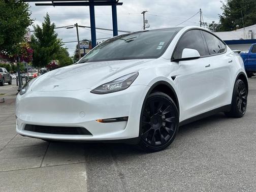 2023 Tesla Model Y Long Range Dual Motor All-Wheel Drive