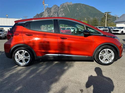 2020 Chevrolet Bolt EV FWD LT