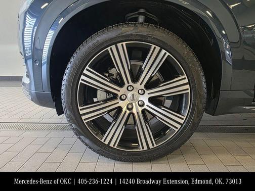 2024 Volvo XC90 B6 Ultimate Bright Theme 7-Seater