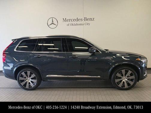2024 Volvo XC90 B6 Ultimate Bright Theme 7-Seater