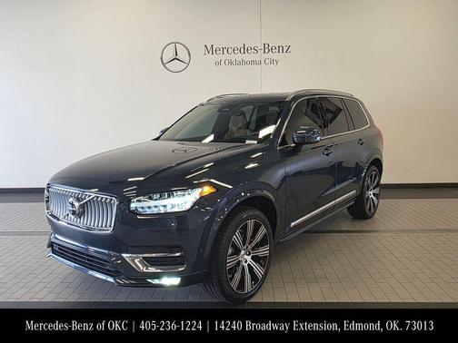 2024 Volvo XC90 B6 Ultimate Bright Theme 7-Seater