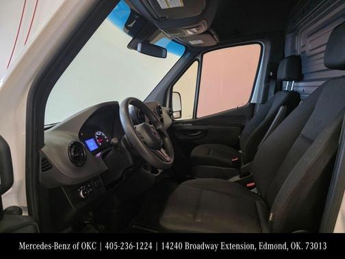 2019 Mercedes-Benz Sprinter 1500 Standard Roof
