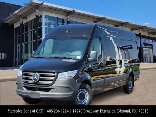 2024 Mercedes-Benz eSprinter 2500 170 WB High Roof Cargo