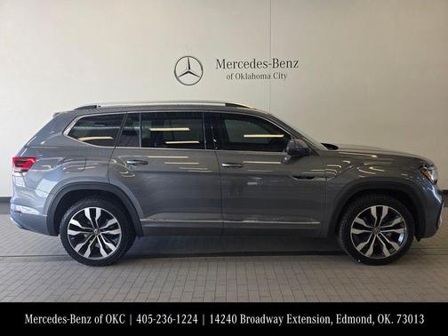 2023 Volkswagen Atlas 3.6L SEL Premium R-Line