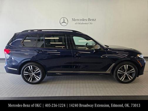 2021 BMW X7 M50i